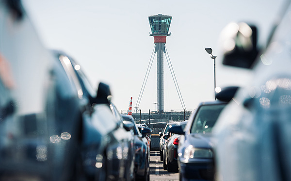 Book parking with confidence